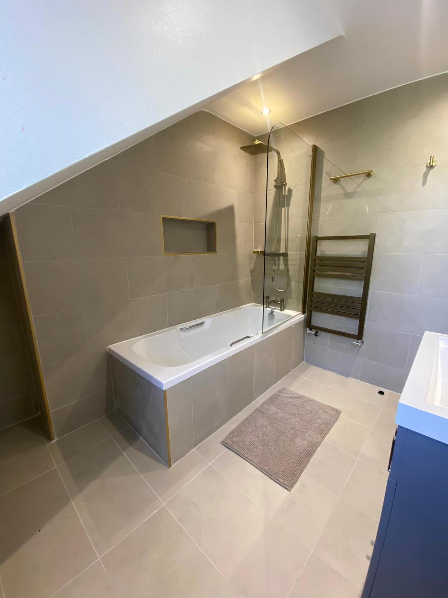Apartment In Stepney Green London Bagian luar foto